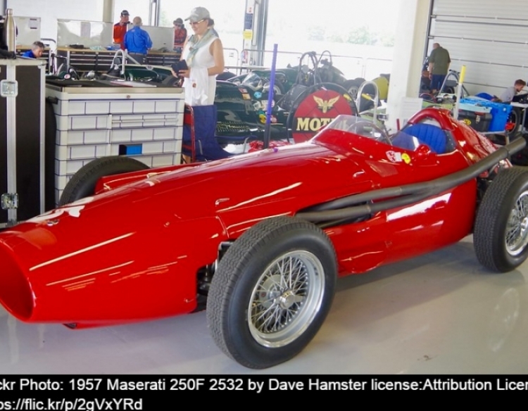 IMÁGENES JUAN MANUEL FANGIO - Maserati 250F (1957)