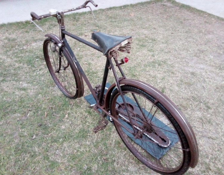 Bicicleta Legnano "retro", para restaurar.