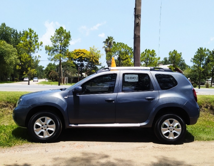 VENDIDA / Renault Duster 1.6 