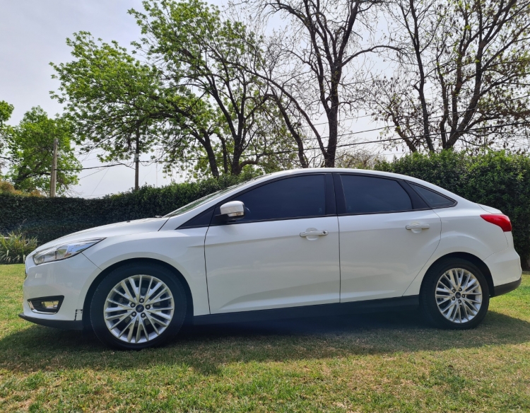 FOCUS III SE PLUS