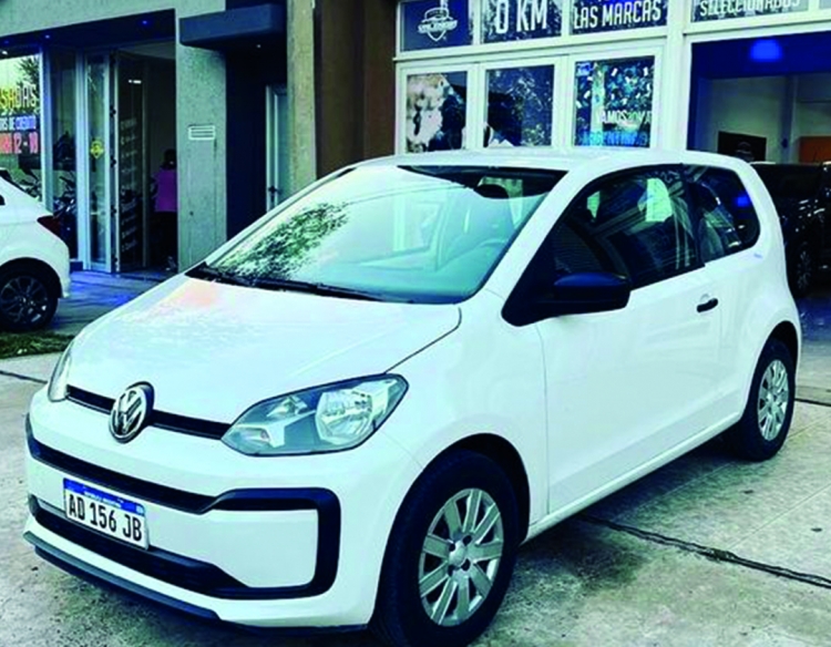 VENDIDO / Volkswagen UP 1.0