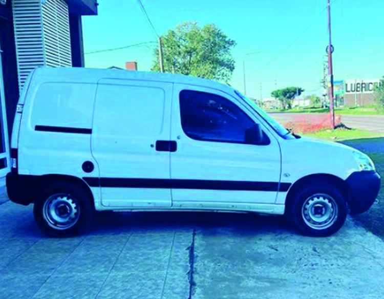 VENDIDO / Peugeot Partner 1.4