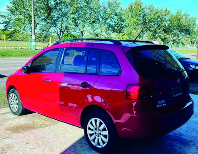 Volkswagen Suran 1.6 Confort