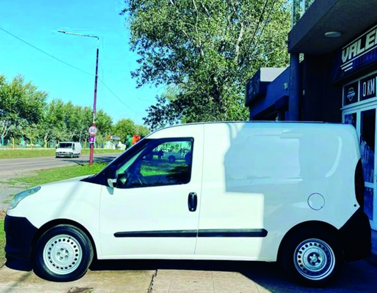 VENDIDO / Fiat Doblo 1.4 Active