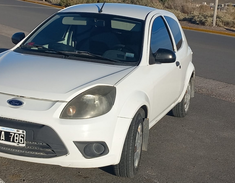 Ford Ka Fly Plus 1.0 L11 2012 Impecable