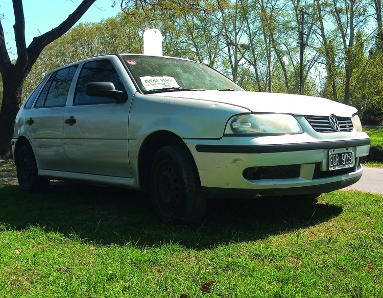 VENDIDO / Volkswagen Gol Power 1.6 