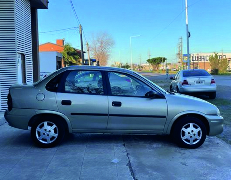 Chevrolet Corsa Classic 1.4 LS