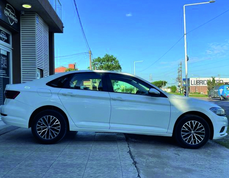 Volkswagen Vento 1.4 Tsi Confortline