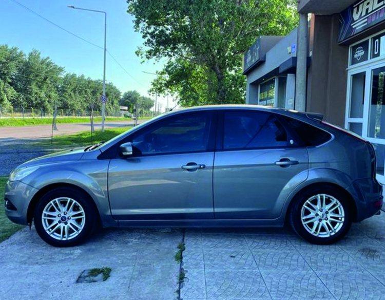 Ford Focus 2.0 Ghia