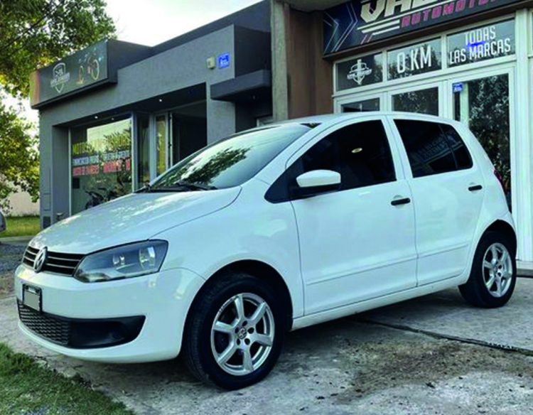 Volkswagen  Fox 1.6 Confortline