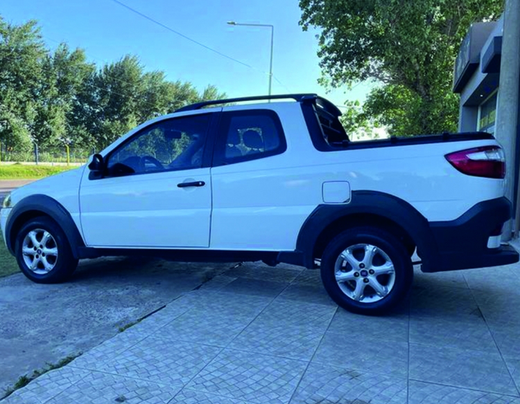 VENDIDA / Fiat Strada 1.3 Multijet