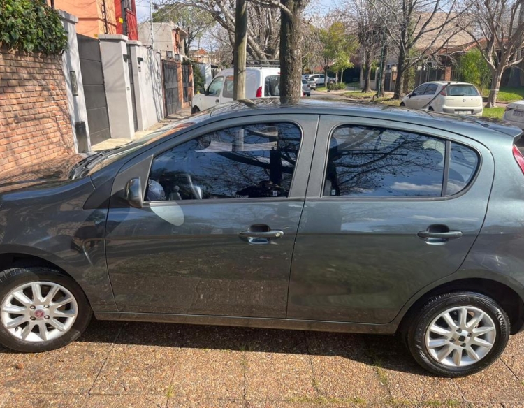 VENDO FIAT PALIO