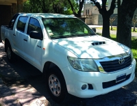 VENDIDA / Toyota Hilux DX 2.5