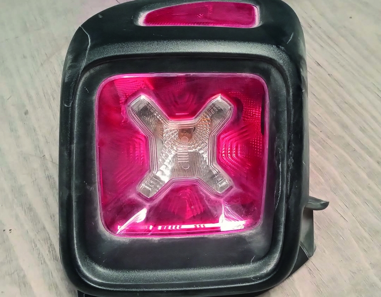 Faro trasero de Jeep Sport Latitude