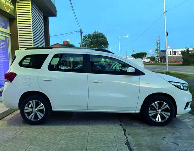 VENDIDA / Chevrolet Spin 1.8 LTZ