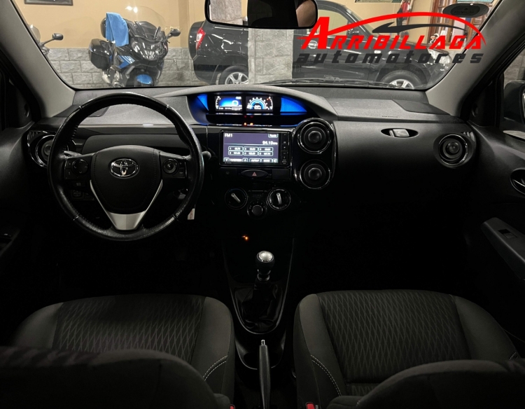 Toyota Etios XLS 1.5 MT6 4Ptas C/GNC 2018 Necochea