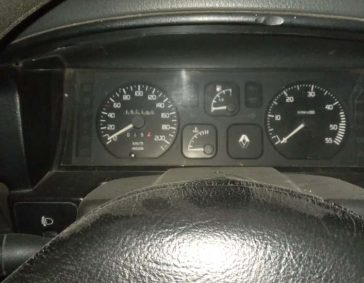 RENAULT 19 RN DIESEL TRICUERPO AÑO 1997