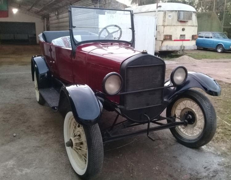 Ford t 1927 convertible