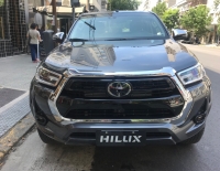TOYOTA HILUX 4x4 SRX OKM ENTREGA INMEDIATA