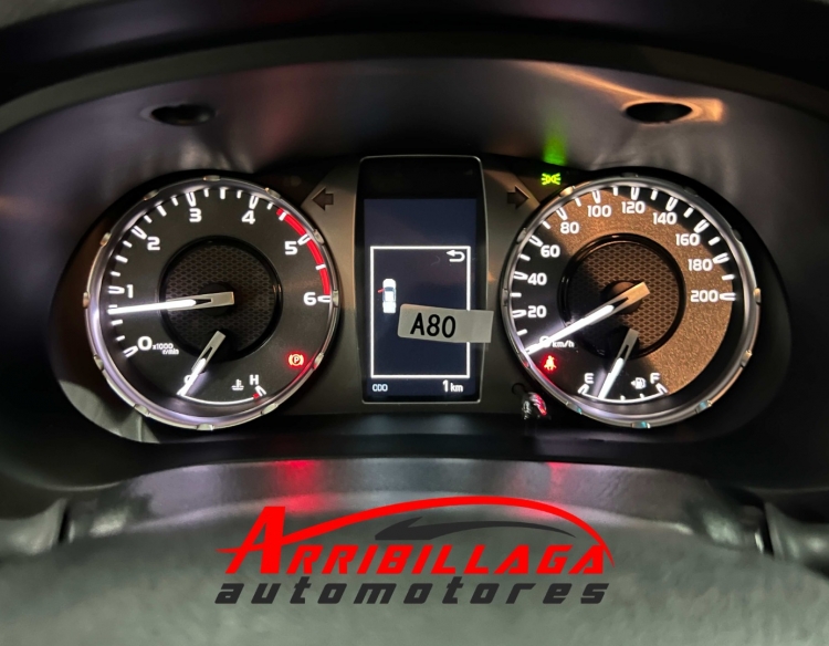 Toyota Hilux SRV 4X4 AT 2.8 TDI DC 2025 0Km Necochea
