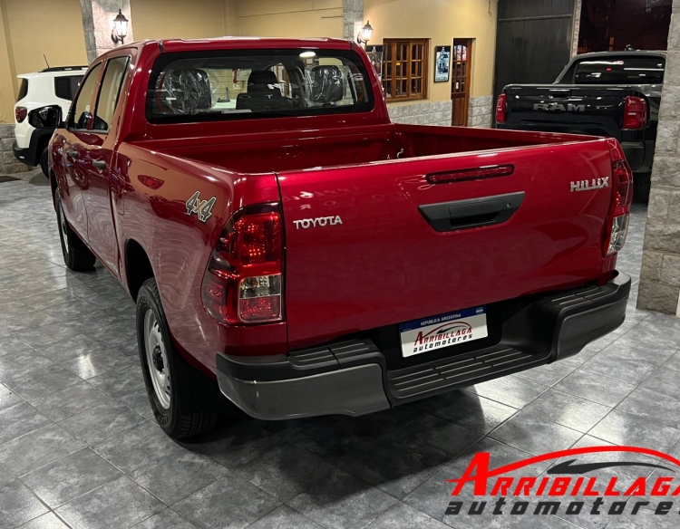 Toyota Hilux DX 4X4 MT6 2.4 TDI DC 2025 0Km  Necochea
