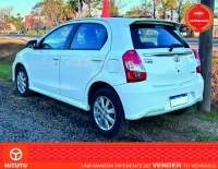 VENDIDO / Toyota Etios 1.5 XLS