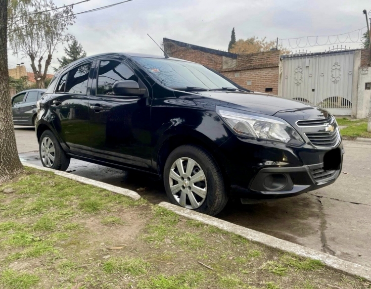 Chevrolet Agile 1.4 LS AA y DA - 2013