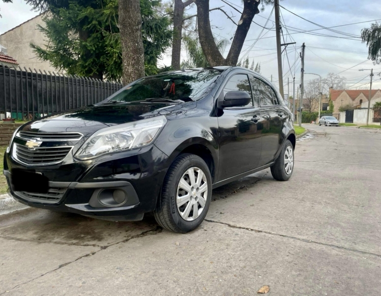 Chevrolet Agile 1.4 LS AA y DA - 2013