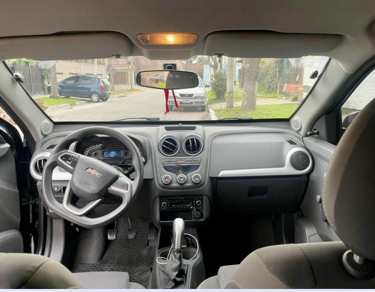 Chevrolet Agile 1.4 LS AA y DA - 2013