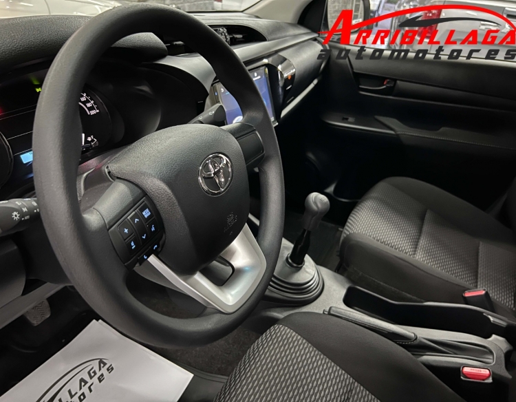 Toyota Hilux DX 4X4 MT6 2.4 TDI DC 2025 0Km Necochea