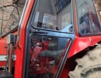 GRUA FORESTAL CON TRACTOR
