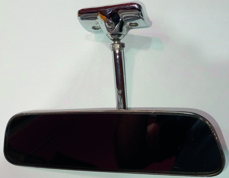 Espejo retrovisor de "Torino"