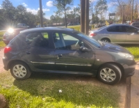 Peugeot 207 compact HDI 1.4 2013