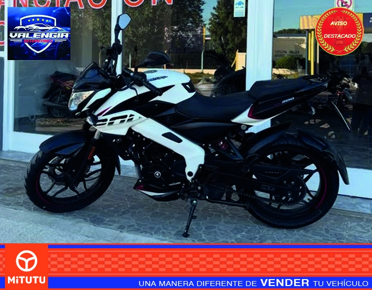 Bajaj Rouser NS200