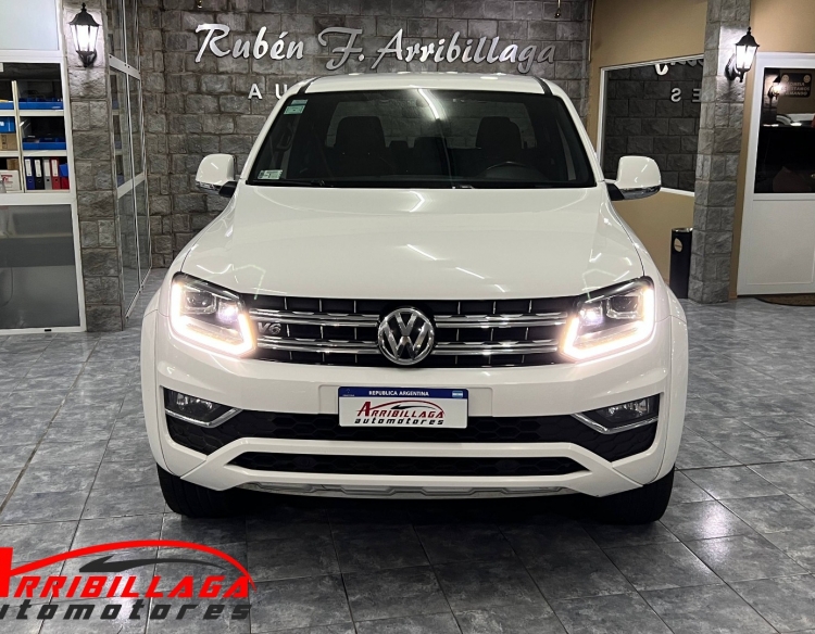 Vendida Volkswagen Amarok Highline V6 3.0 258Cv 4x4 AT DC 2020 Necochea