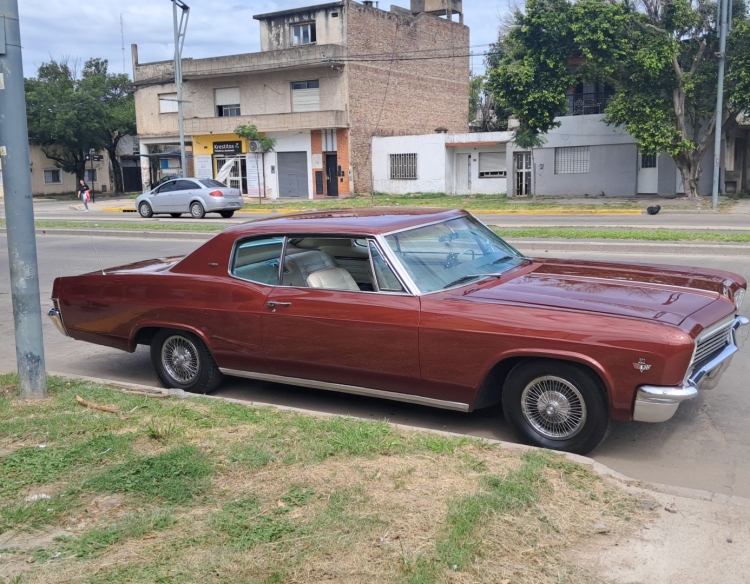 Chevrolet cupe v8 caprice. Impala . Camaro