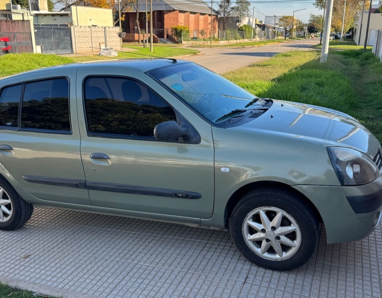 RENAULT CLIO 1.2