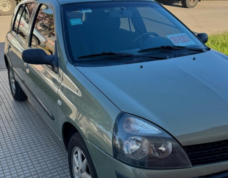 RENAULT CLIO 1.2