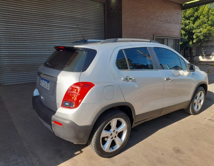 Tracker 2017 LTZ tope de gama.