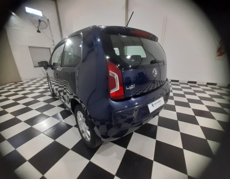 UP 2016 61000kms única mano.