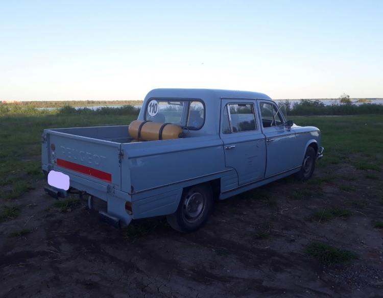 PICK UP PEUGEOT T4B DOBLE CABINA UNICA ORIGINAL CON GNC TITULAR
