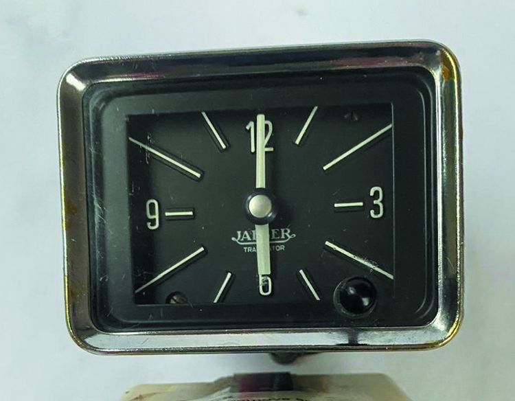 Relojes para tablero