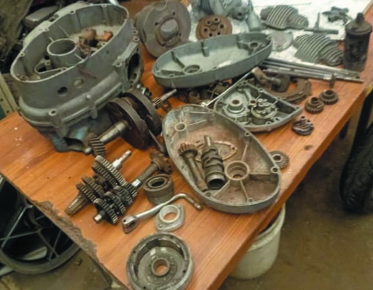 Vendo motor de "Ducati 200"
