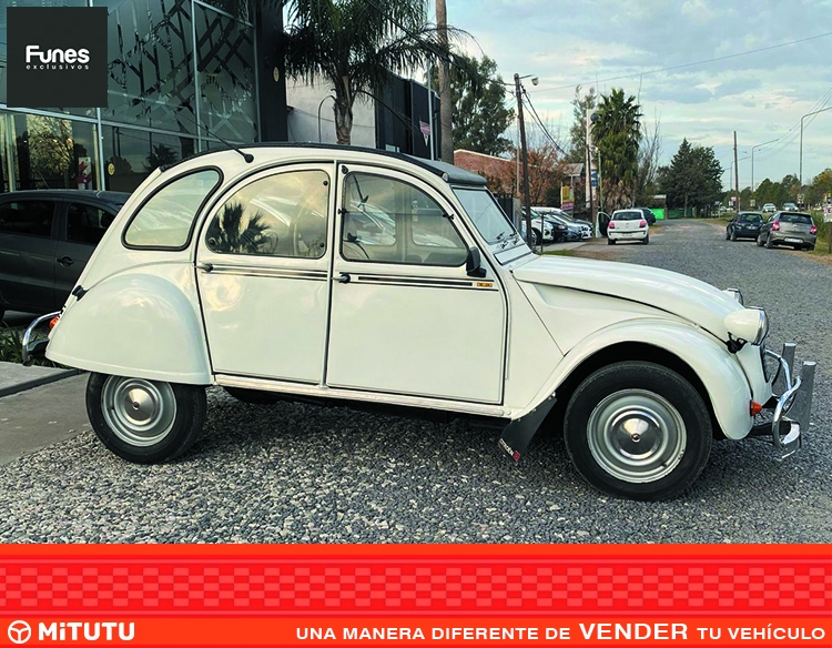 Citroën 3CV M28