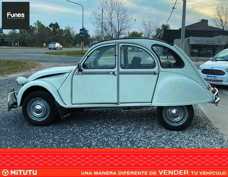 Citroën 3CV M28