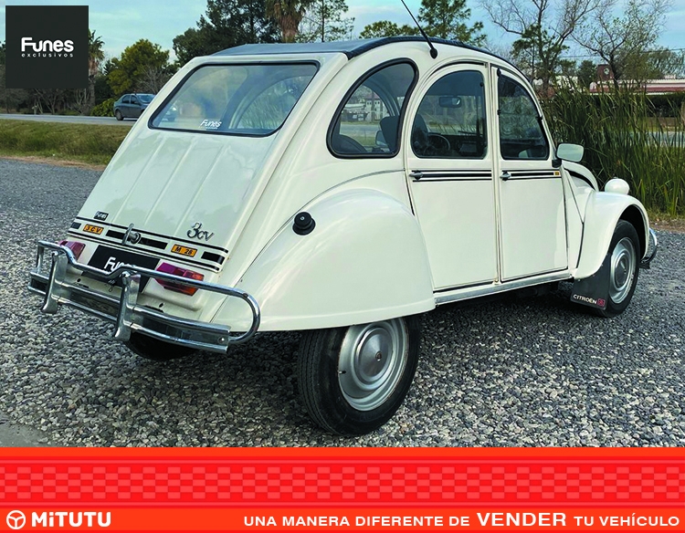 Citroën 3CV M28