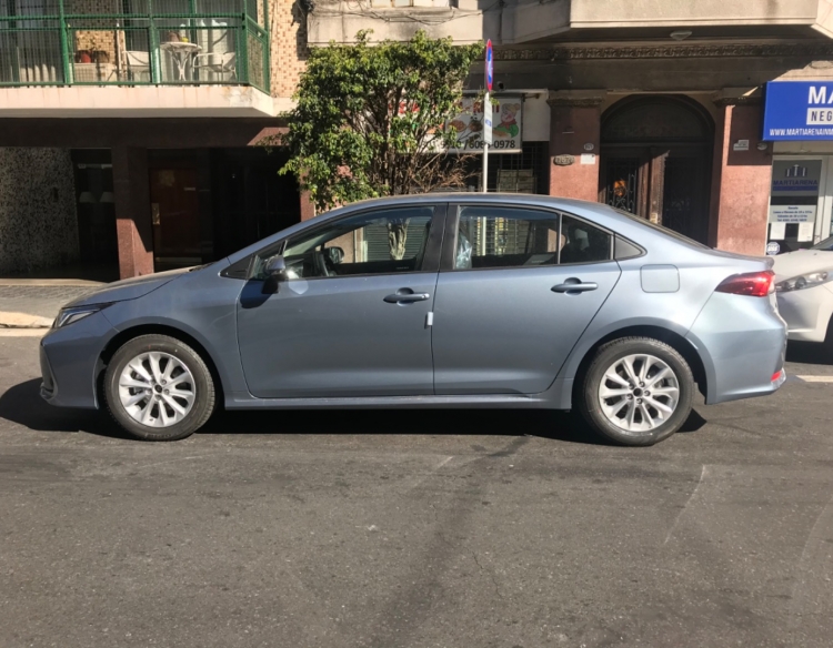 Corolla XEi 1,8 Hibrido eCVT 0km Entrega Inmediata a Retirar de Concesionario Oficial