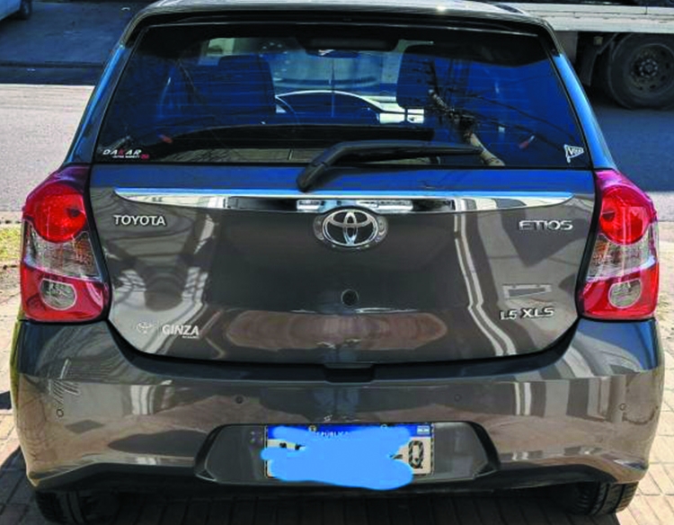 Toyota Etios XLS 1.5 At.