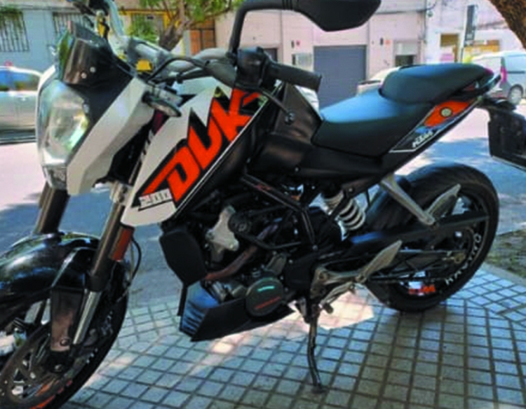 KTM Duke 200