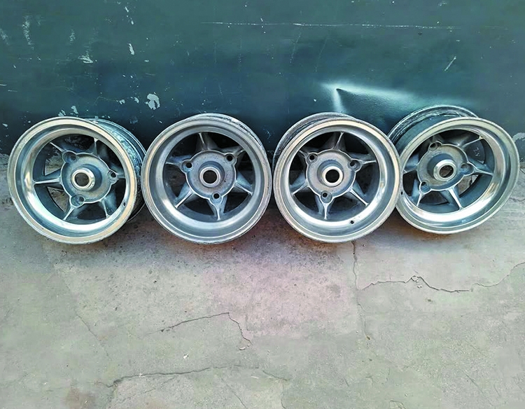 Vendo 4 llantas de 3 agujeros